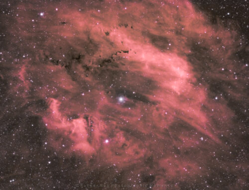 Clamshell nebula